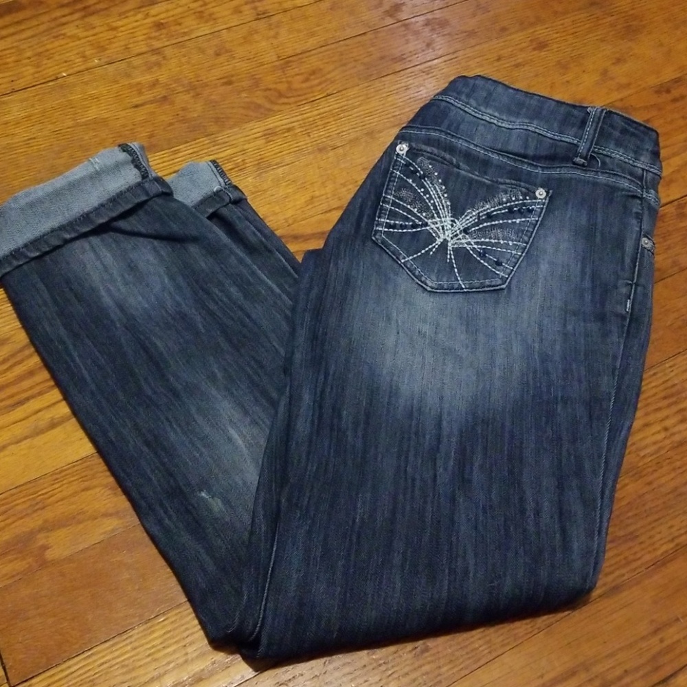 Bongo Distressed jeans with gems